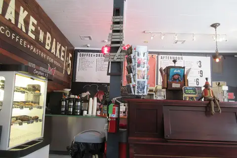 Gonjo Cafe Bake House photo 3